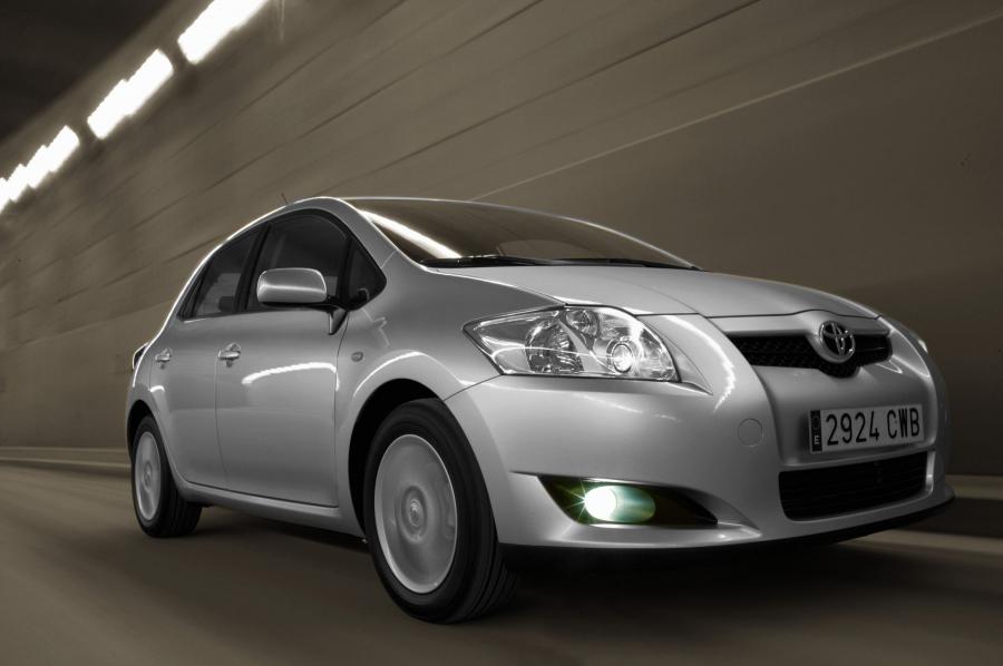  Toyota Auris 2007 года  (фото 50 из 92)